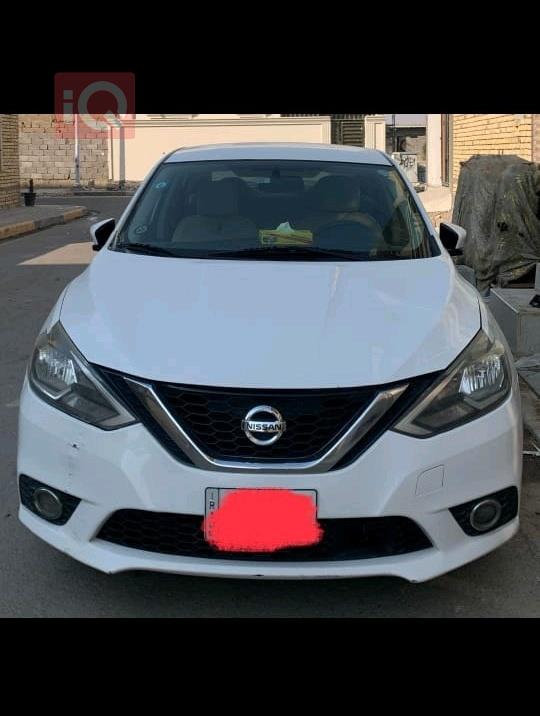 نيسان سنترا